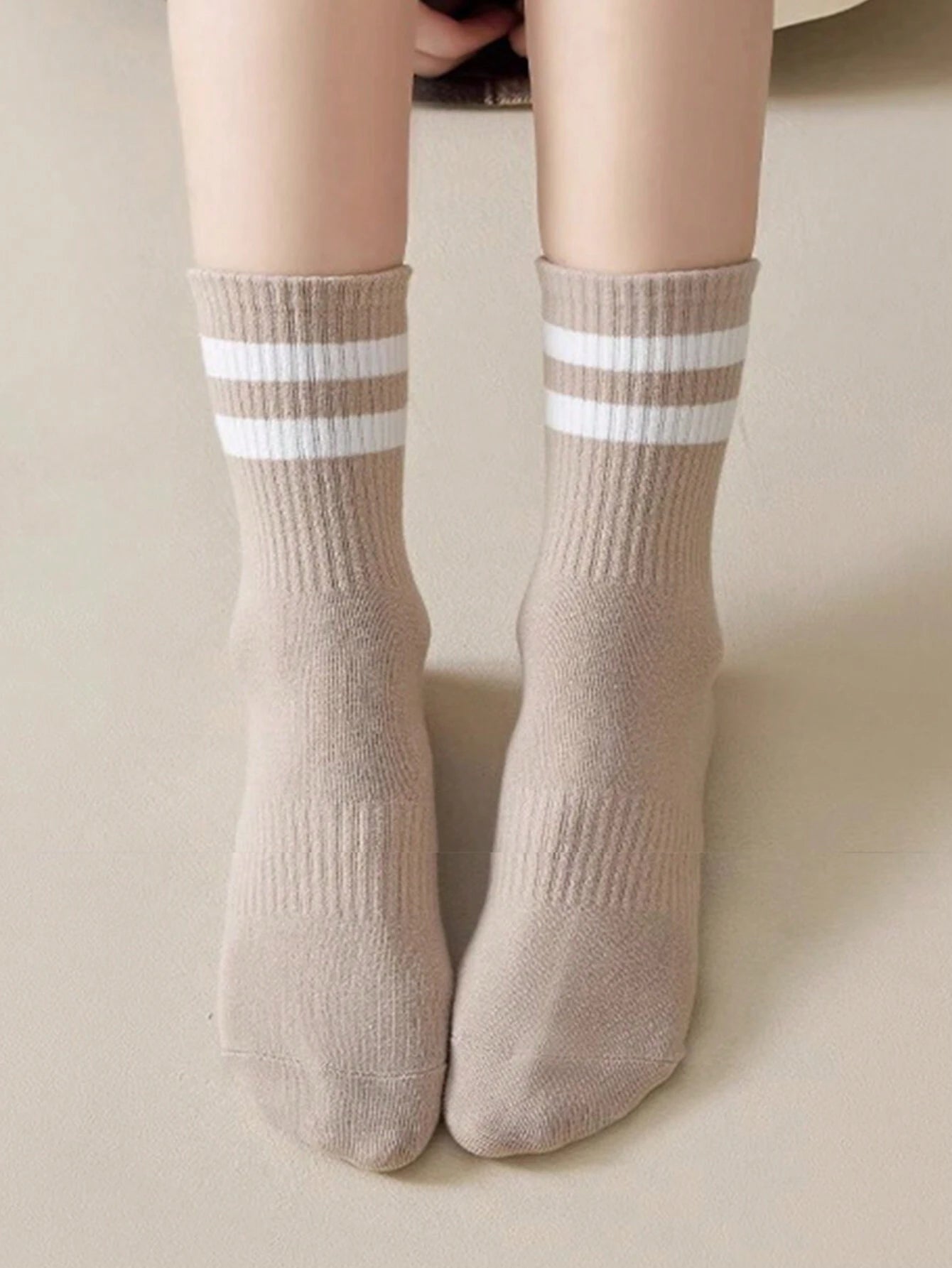 6 Pairs Women's Striped Breathable Casual Business Sports Running Cycling Versatile Fashionable Student Mid-Calf Socks